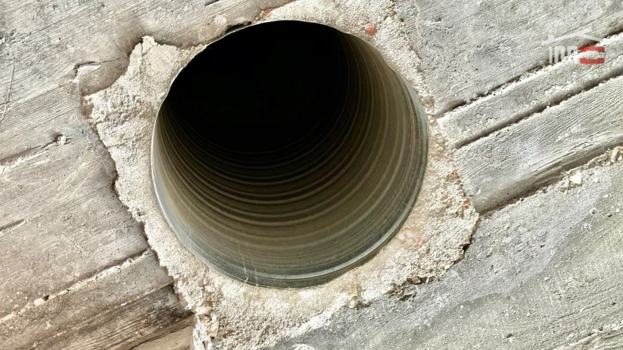 Loja para Venda em Camarate, Unhos e Apelação Foto 23