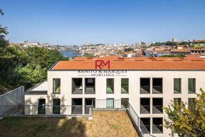 Apartamento T2 para Venda em Santa Marinha e São Pedro da Afurada