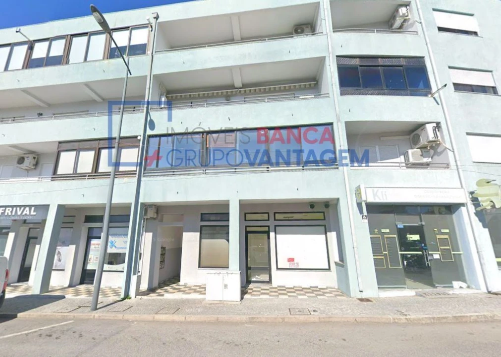 Loja para Venda em Valpaços e Sanfins Foto 7