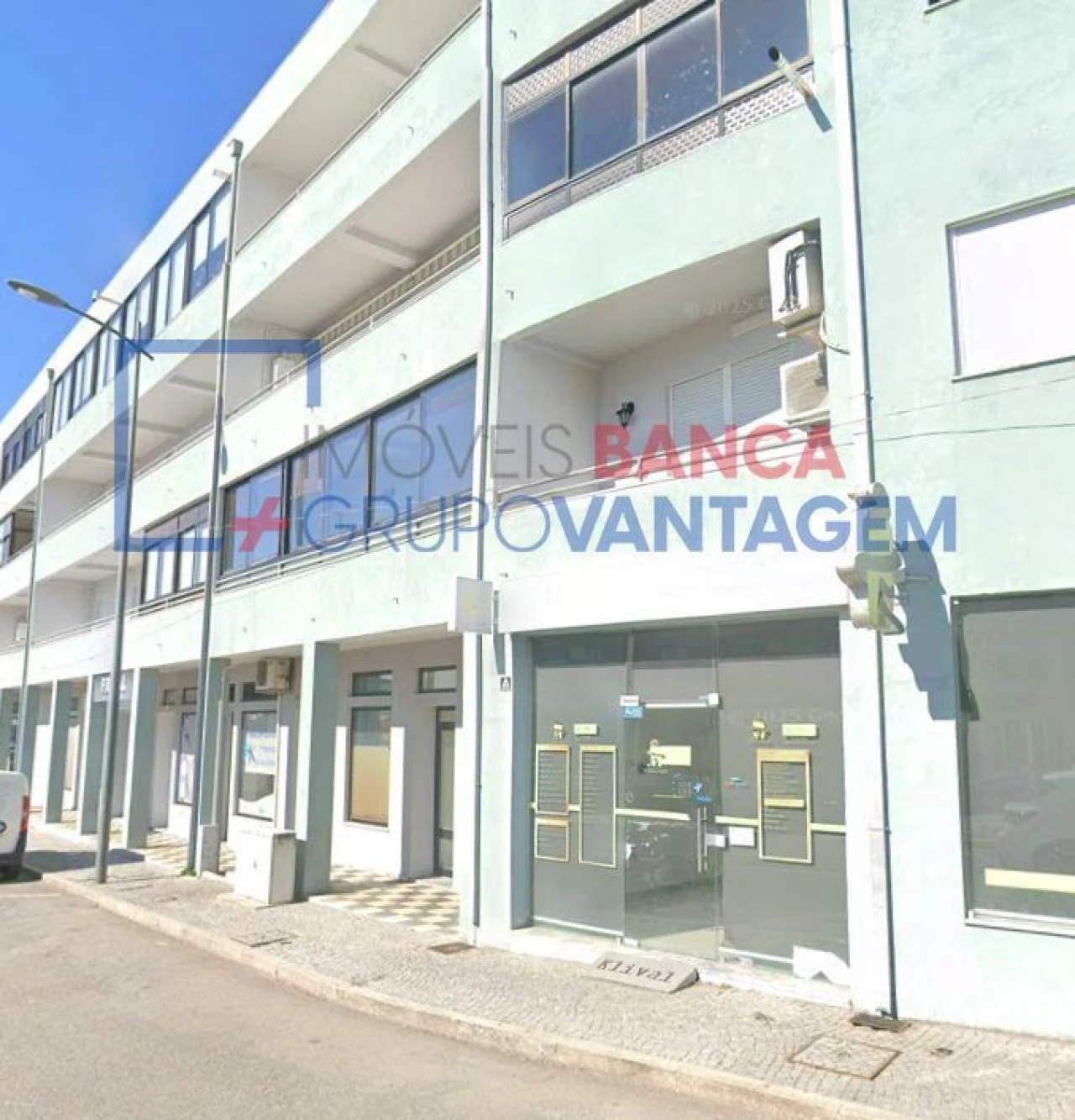 Loja para Venda em Valpaços e Sanfins Foto 8