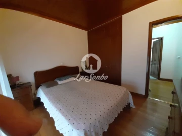 Apartamento T4 para Venda em Póvoa de Varzim, Beiriz e Argivai