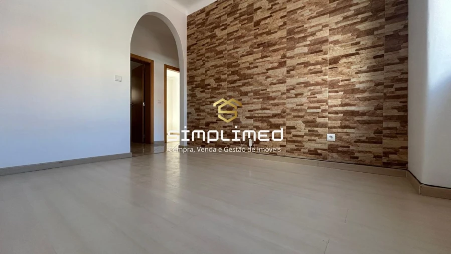 Apartamento T2 para Venda em Alto do Seixalinho, Santo André e Verderena