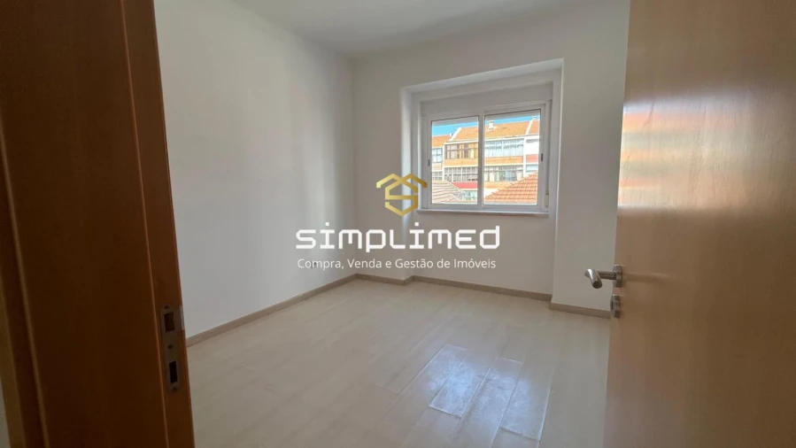 Apartamento T2 para Venda em Alto do Seixalinho, Santo André e Verderena Foto 18