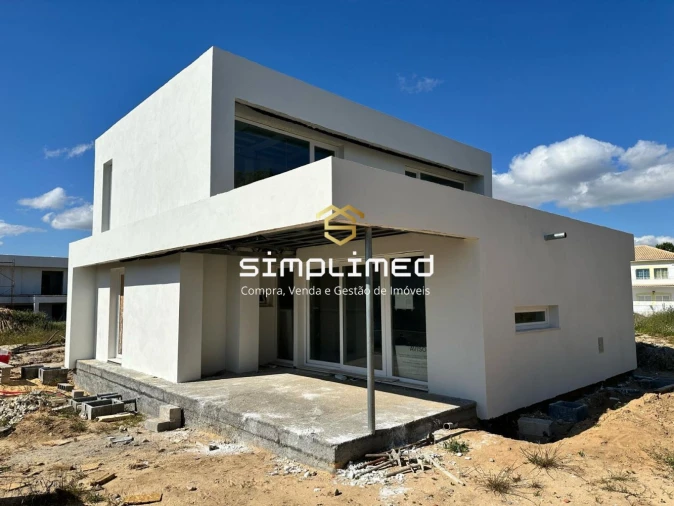 Moradia T3 para Venda em Sesimbra (Santiago) Foto 4