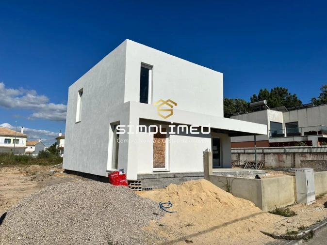 Moradia T3 para Venda em Sesimbra (Santiago) Foto 3