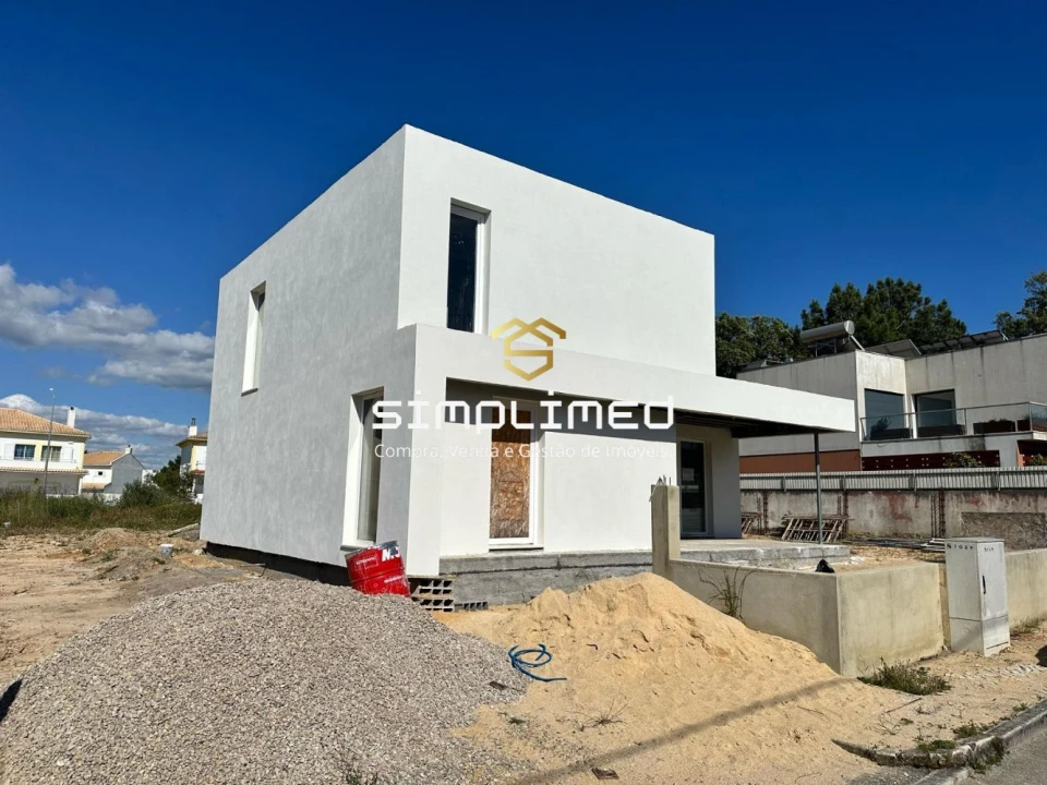 Moradia T3 para Venda em Sesimbra (Santiago) Foto 3