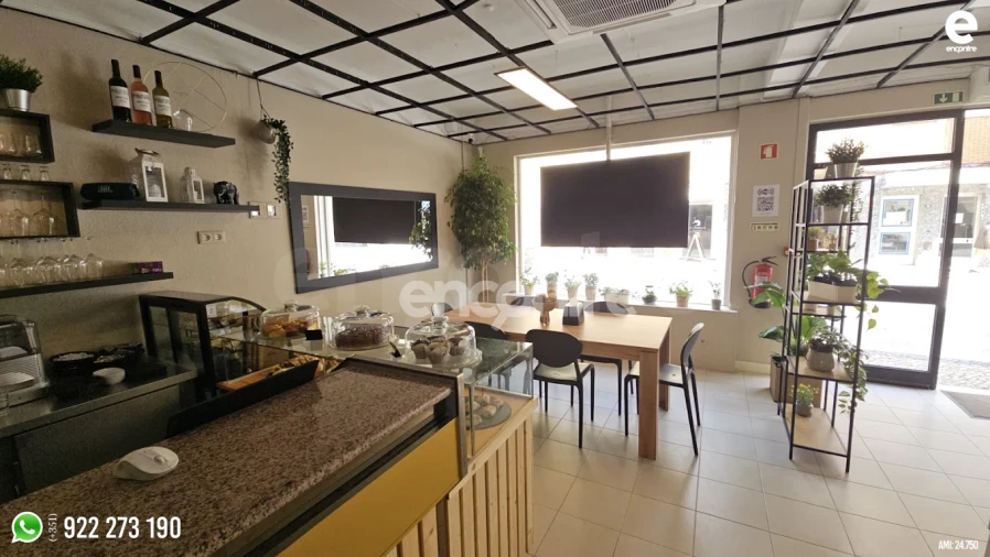 Loja para Venda em Faro (Sé e São Pedro) Foto 4