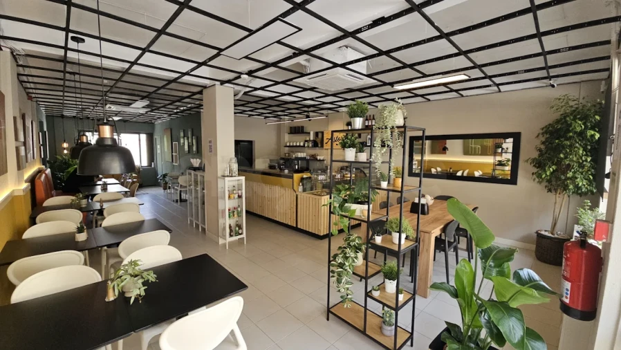 Loja para Venda em Faro (Sé e São Pedro) Foto 1