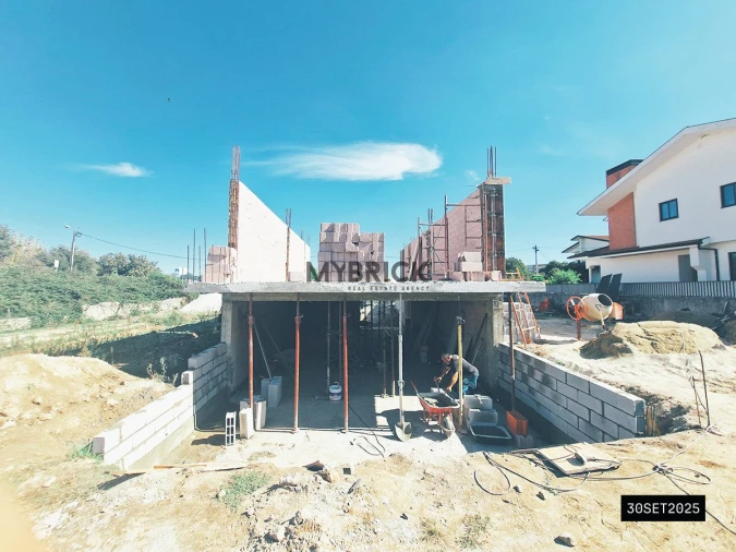 Moradia T3 para Venda em Cidade da Maia Foto 31