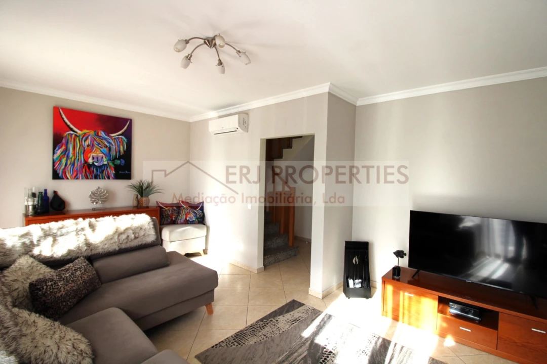 Moradia T3 para Venda em Vila Nova de Cacela Foto 6
