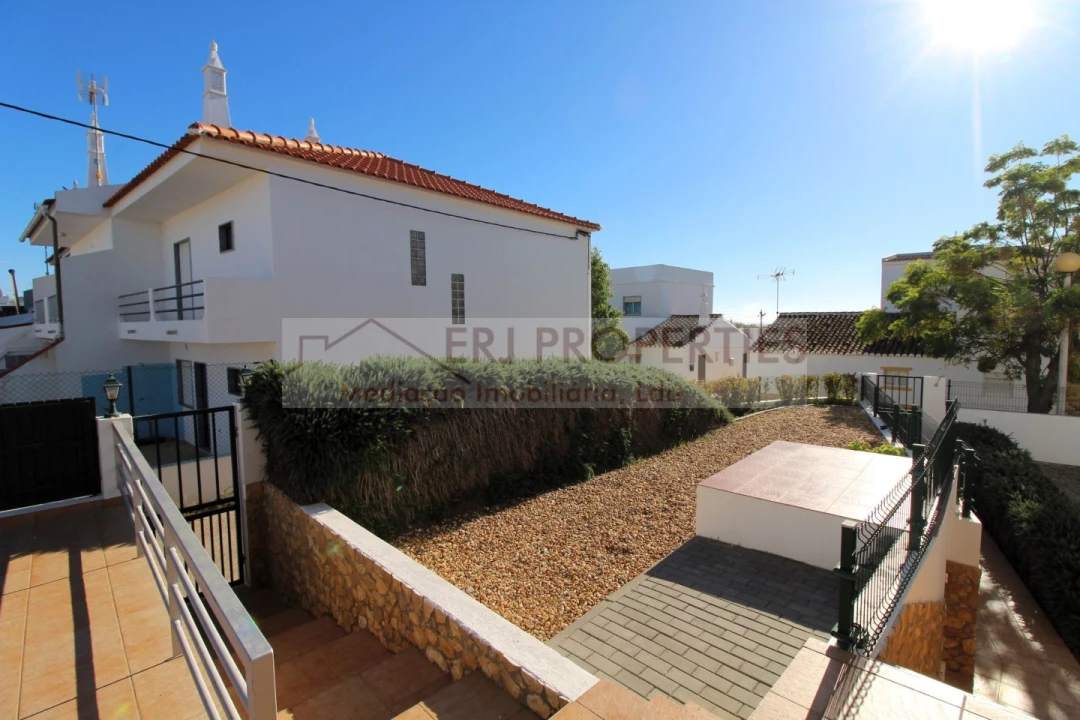 Moradia T3 para Venda em Vila Nova de Cacela Foto 17