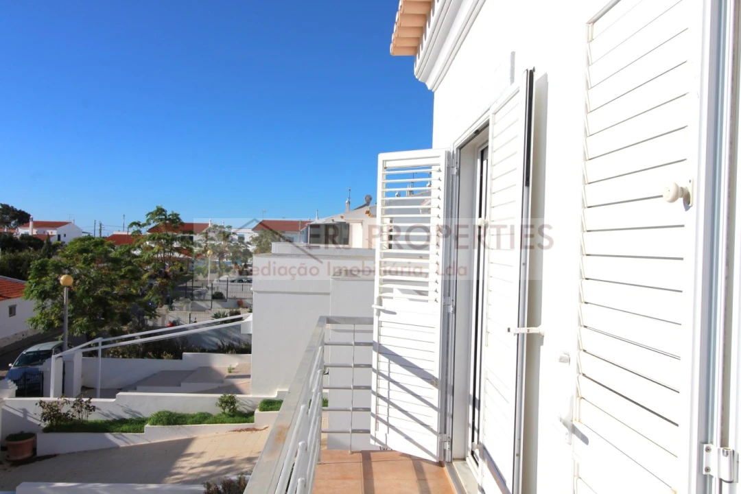 Moradia T3 para Venda em Vila Nova de Cacela Foto 24