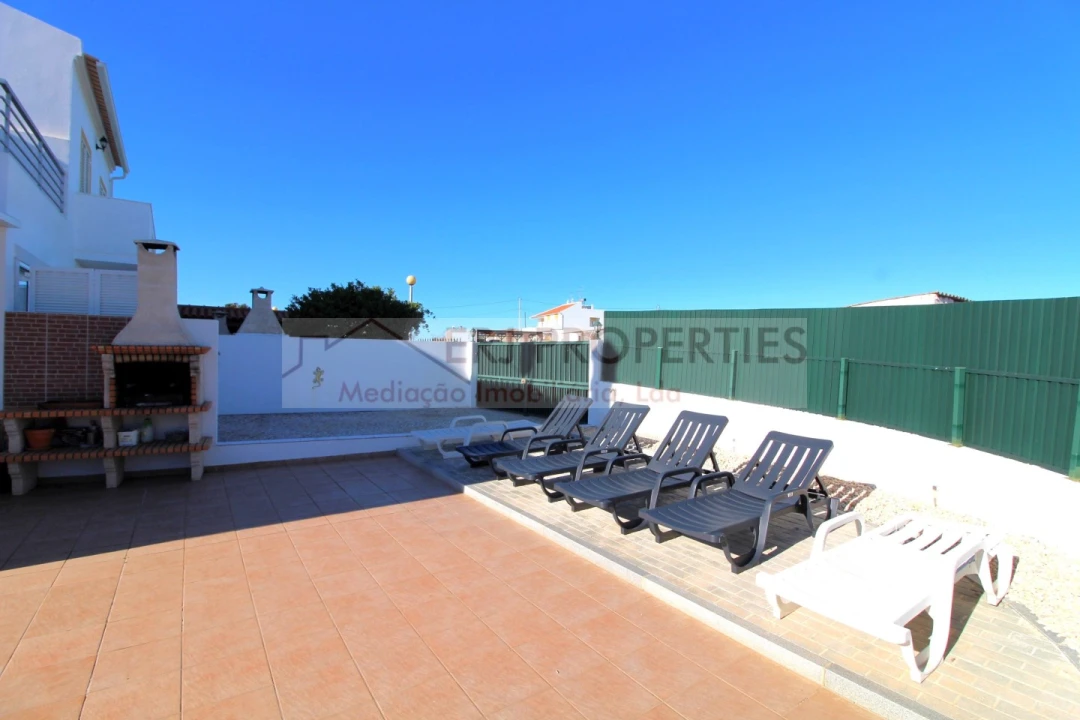 Moradia T3 para Venda em Vila Nova de Cacela Foto 33