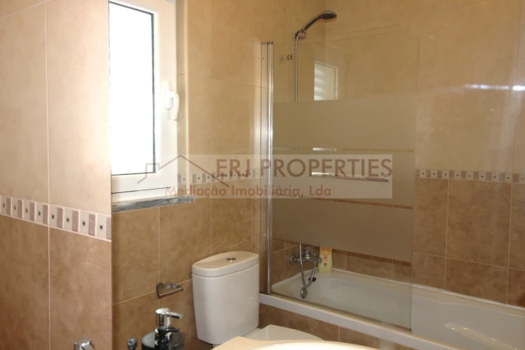 Moradia T3 para Venda em Vila Nova de Cacela Foto 26