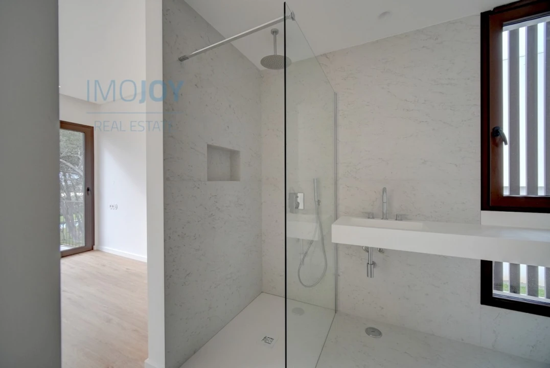 Moradia T3 para Venda em Alcabideche Foto 34
