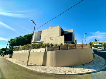 Moradia T3 para Venda em Alcabideche