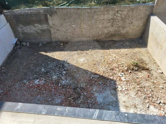 Terreno para Venda em Alverca do Ribatejo e Sobralinho Foto 9