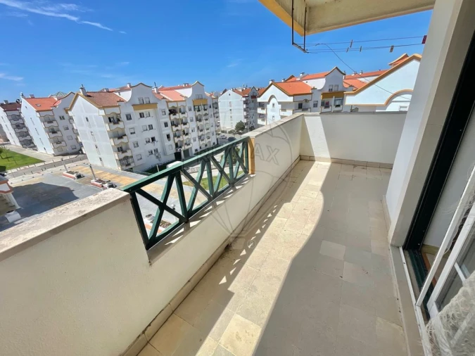 Apartamento T2 para Arrendamento em Alcochete Foto 3