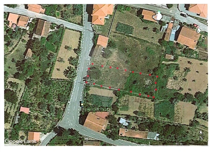 Terreno para Venda em Mosteiro Foto 2