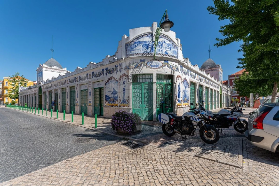 Prédio para Venda em Vila Franca de Xira Foto 31
