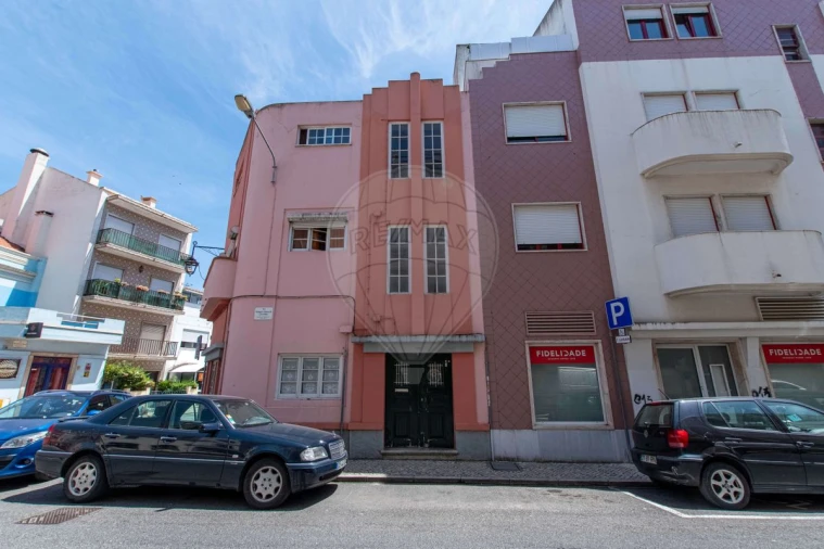 Prédio para Venda em Vila Franca de Xira