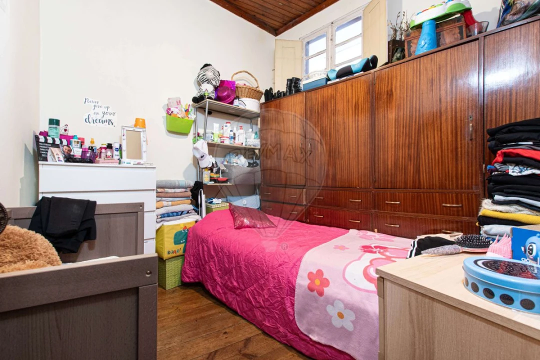 Prédio para Venda em Vila Franca de Xira Foto 8