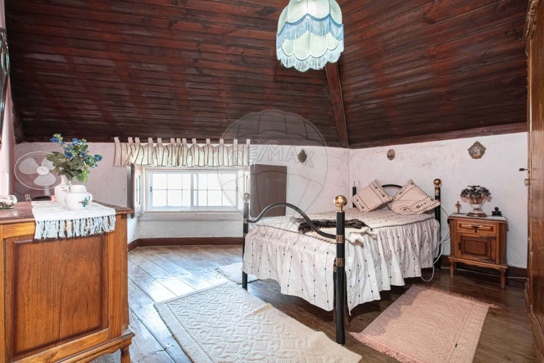 Prédio para Venda em Vila Franca de Xira Foto 17