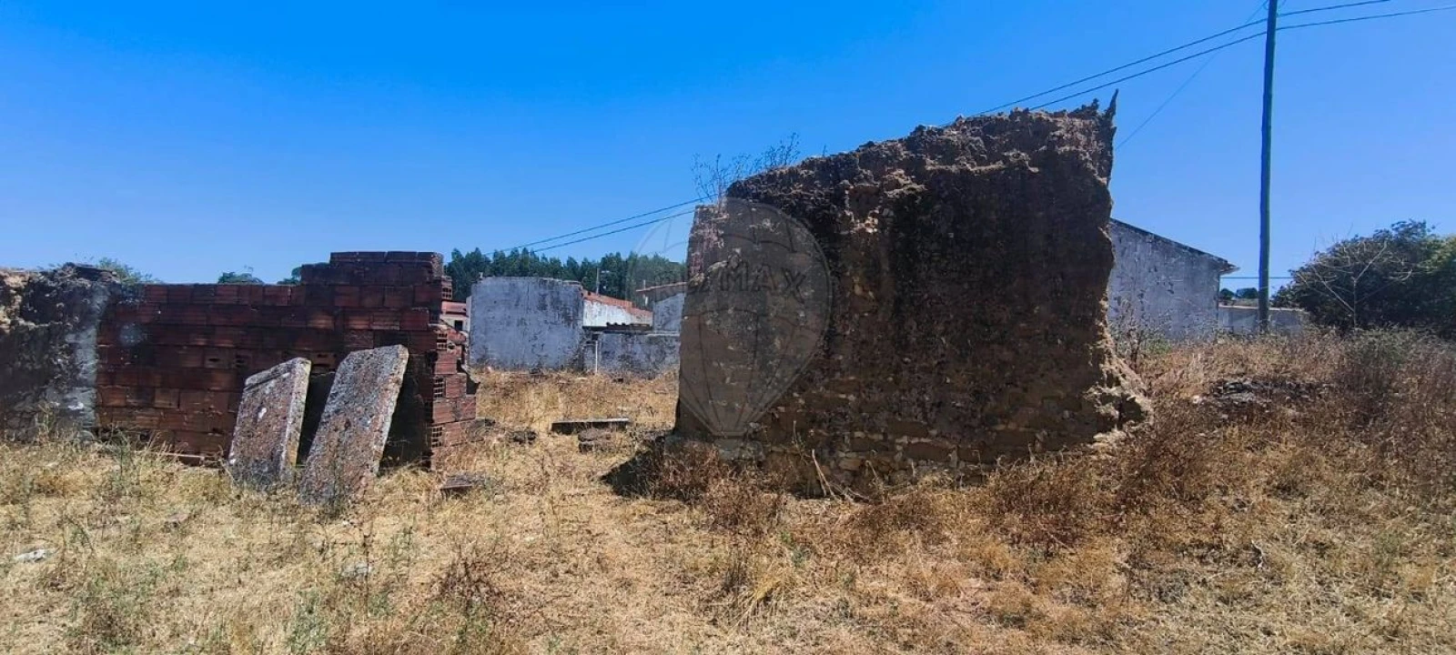 Moradia T2 para Venda em São João da Ribeira e Ribeira de São João Foto 10
