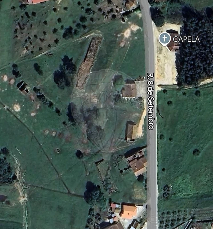 Moradia T2 para Venda em São João da Ribeira e Ribeira de São João Foto 17