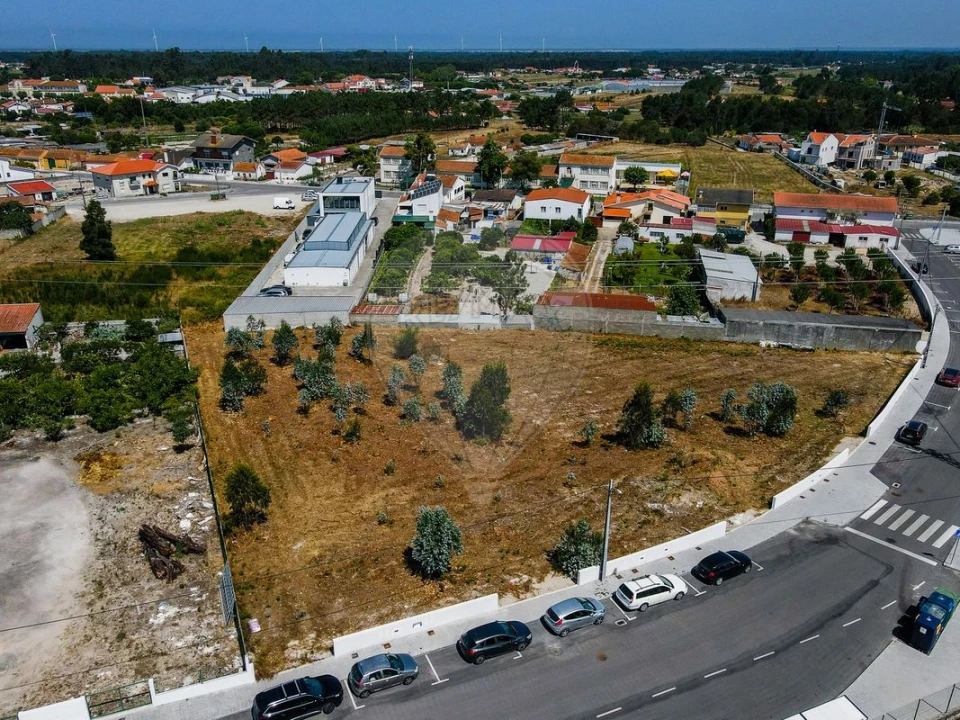 Terreno para Venda em Tocha Foto 1