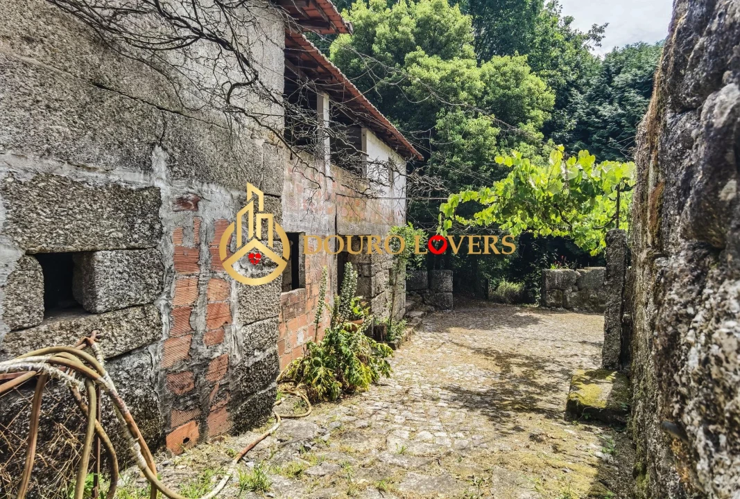 Moradia T2 para Venda em Cete Foto 13