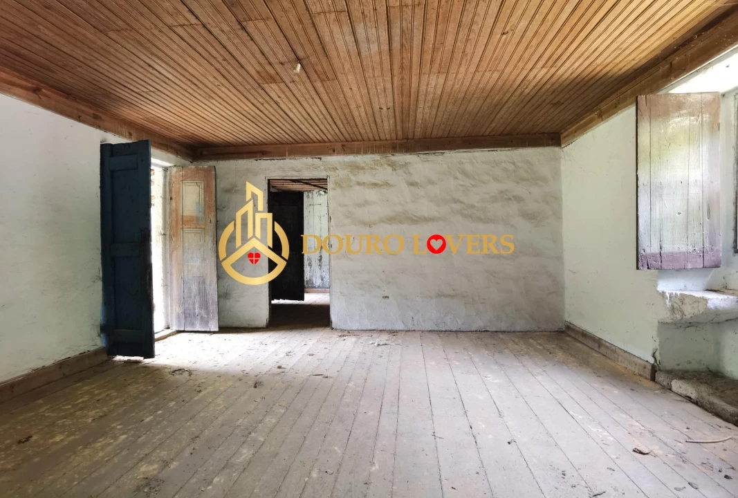 Moradia T2 para Venda em Cete Foto 17