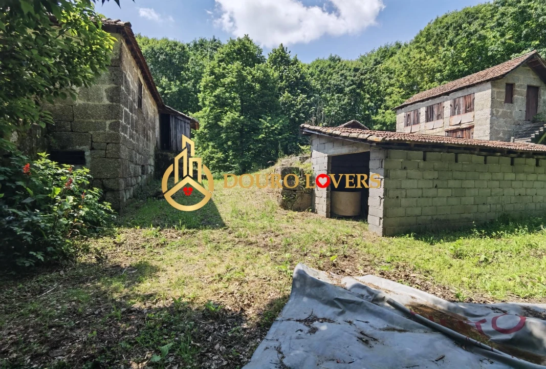 Moradia T2 para Venda em Cete Foto 19