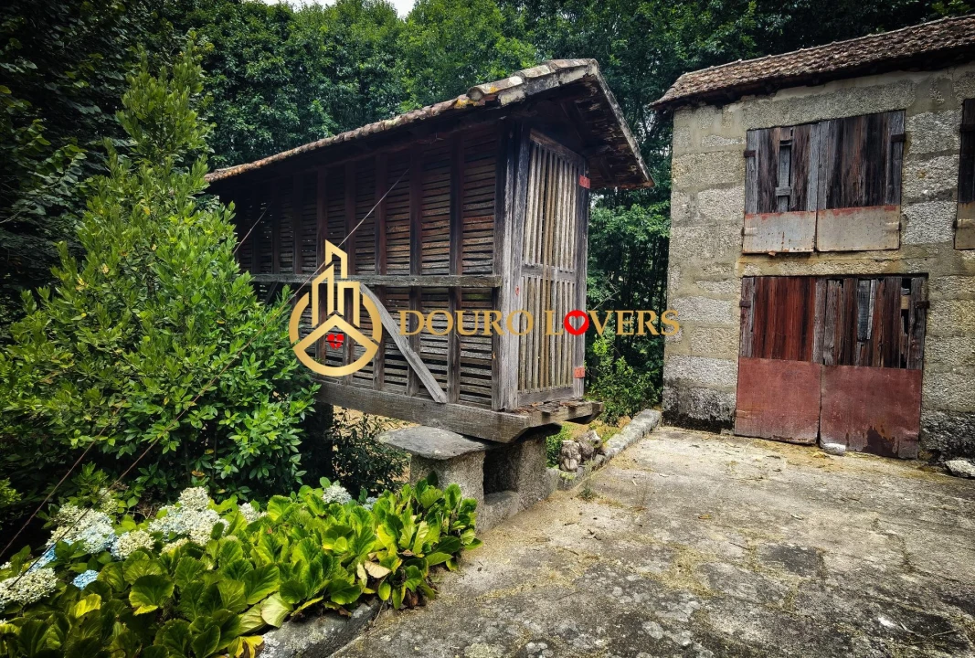 Moradia T2 para Venda em Cete Foto 23