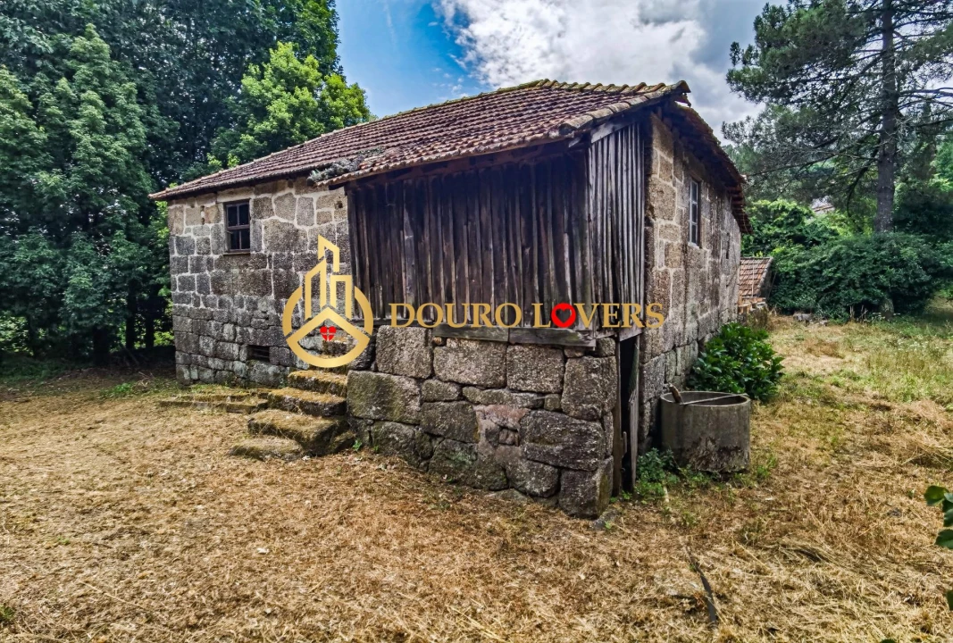 Moradia T2 para Venda em Cete Foto 29