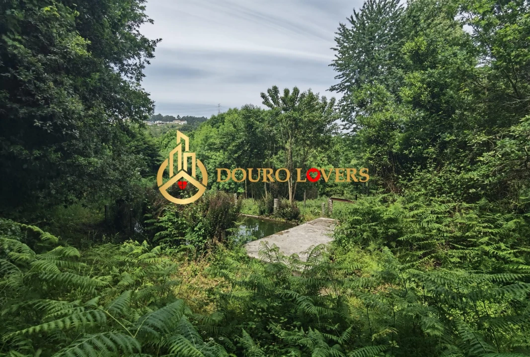 Moradia T2 para Venda em Cete Foto 40