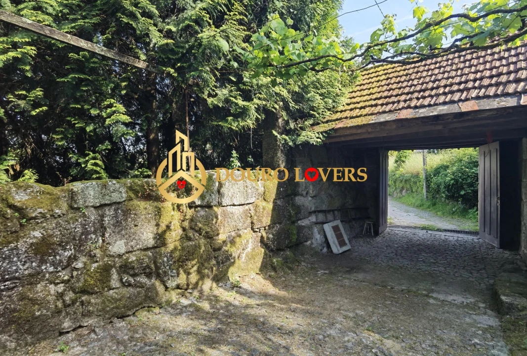 Moradia T2 para Venda em Cete Foto 5