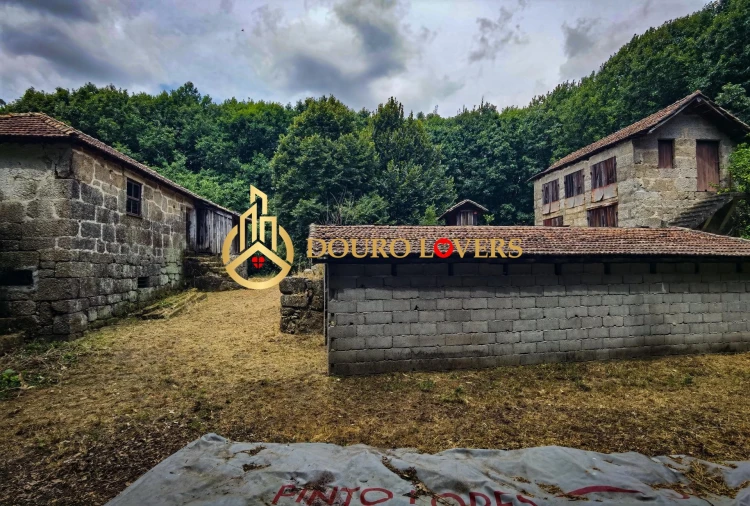 Moradia T2 para Venda em Cete Foto 10