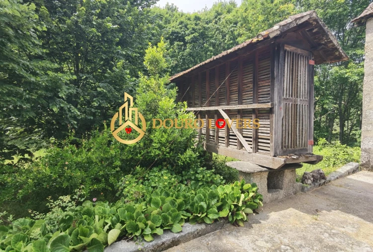 Moradia T2 para Venda em Cete Foto 24