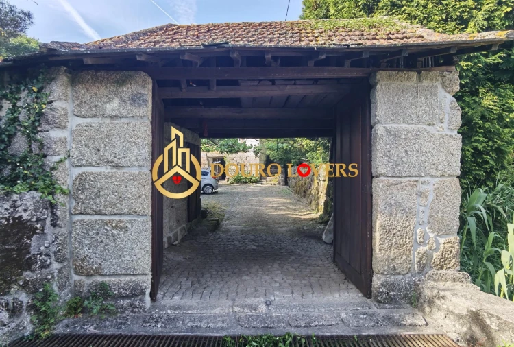 Moradia T2 para Venda em Cete Foto 3