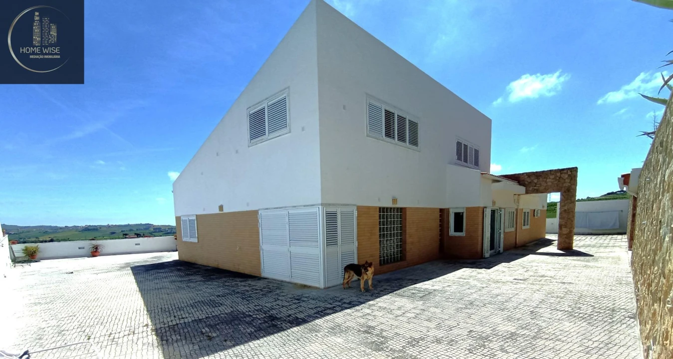 Moradia T4 para Venda em Arruda dos Vinhos Foto 19