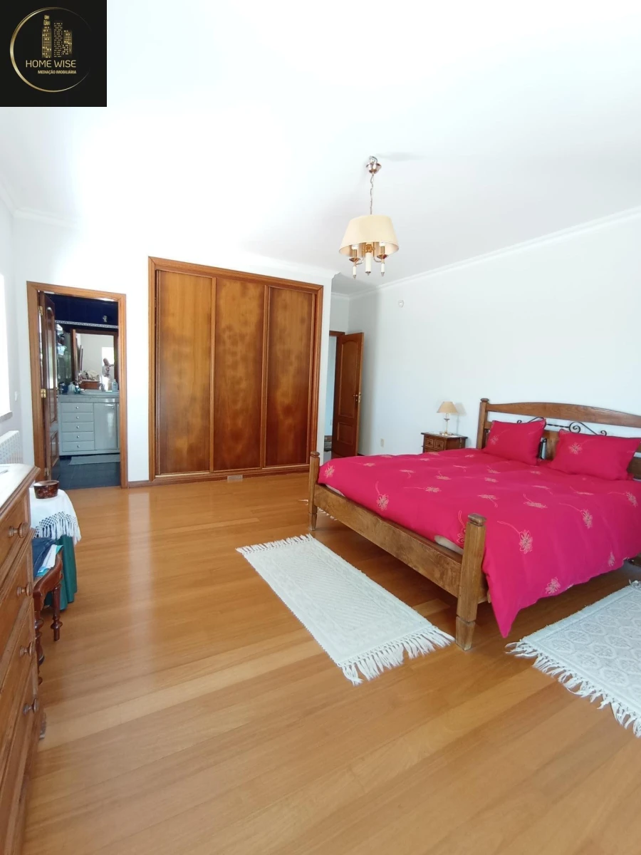 Moradia T4 para Venda em Arruda dos Vinhos Foto 15