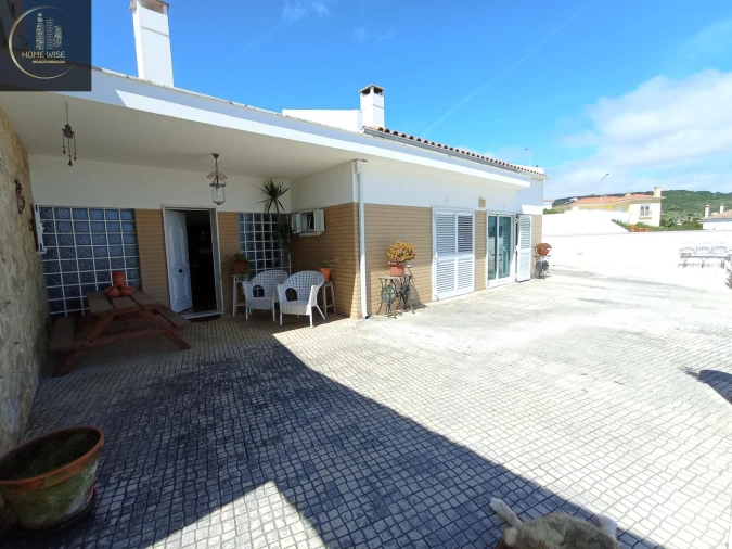 Moradia T4 para Venda em Arruda dos Vinhos Foto 3