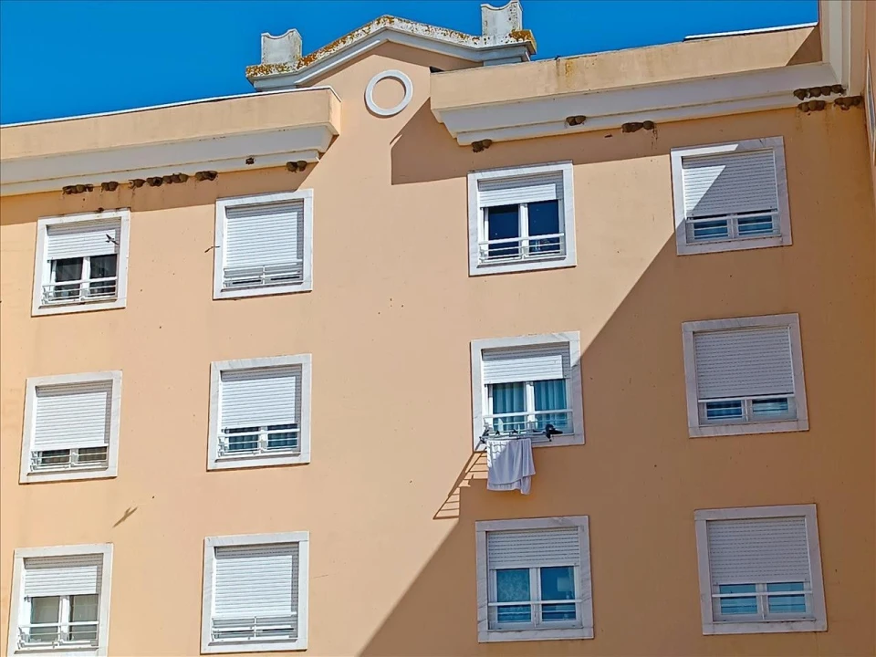 Apartamento T4 para Venda em Samora Correia Foto 2