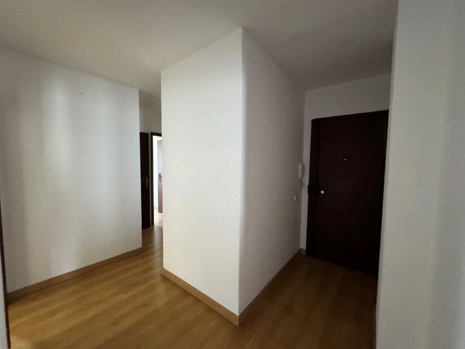Apartamento T3 para Venda em Corroios Foto 2
