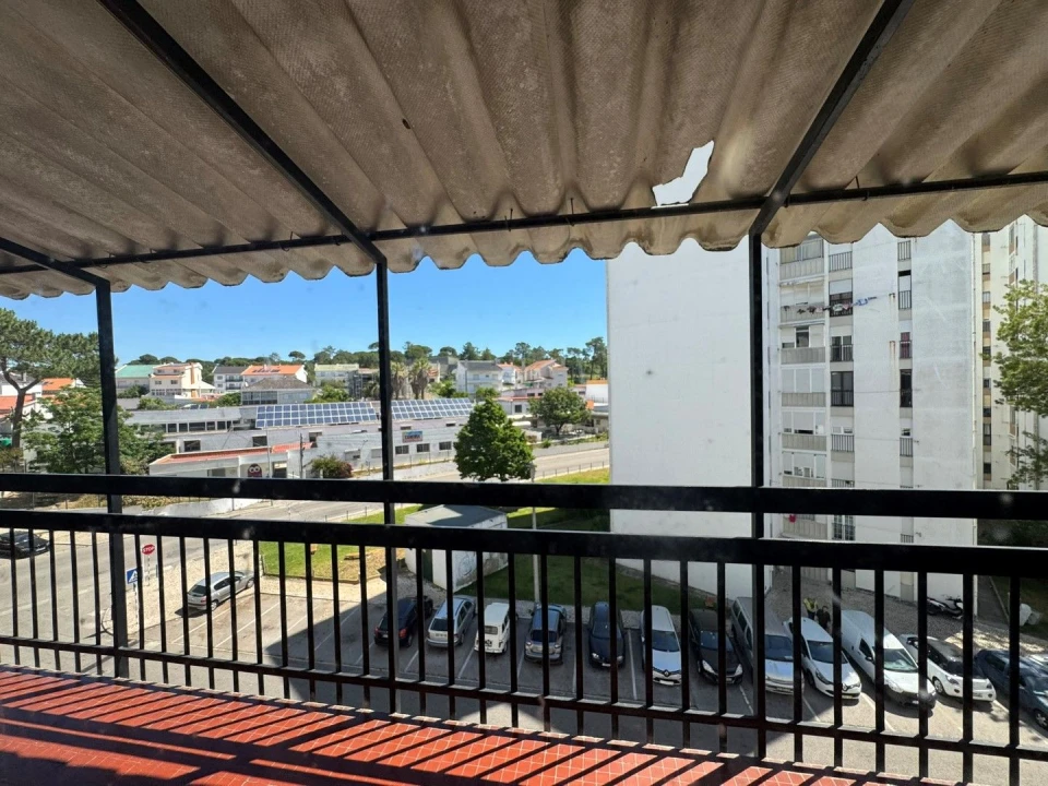 Apartamento T3 para Venda em Corroios Foto 21