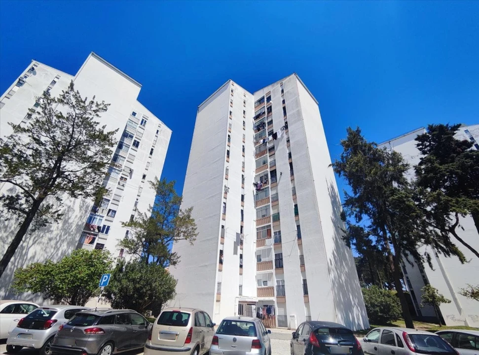 Apartamento T2 para Venda em Corroios Foto 1