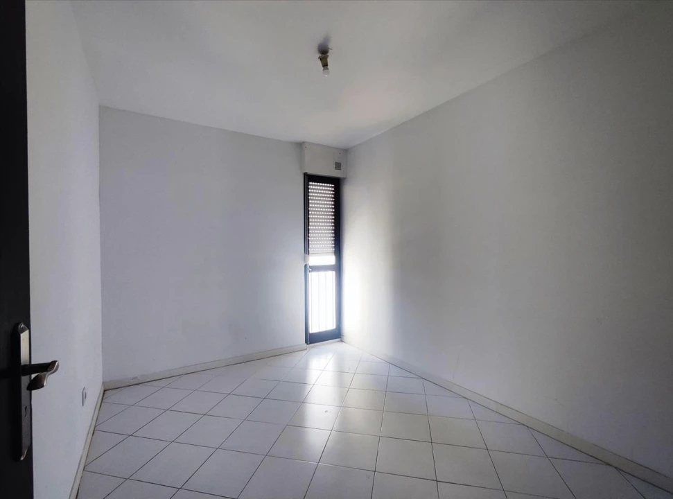 Apartamento T2 para Venda em Corroios Foto 15