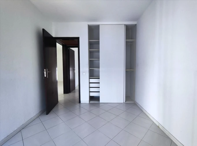 Apartamento T2 para Venda em Corroios Foto 16