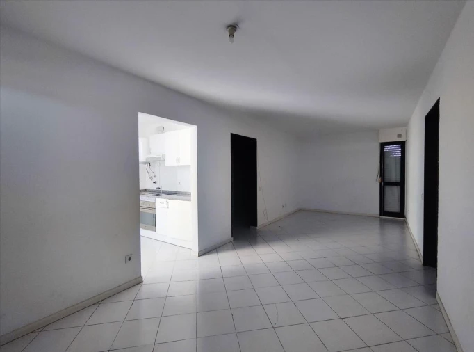 Apartamento T2 para Venda em Corroios Foto 5